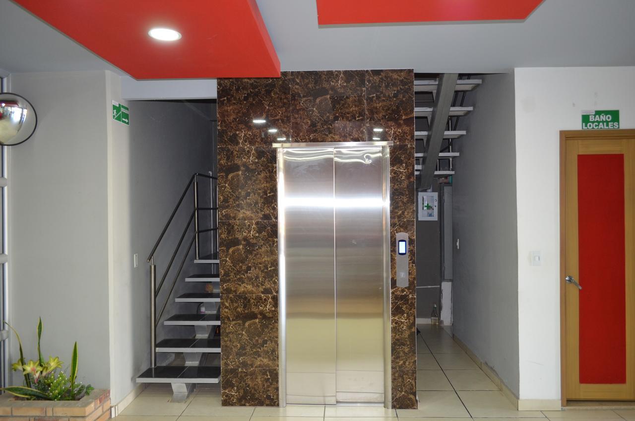 Hotel Confort Ariari Granada  Luaran gambar