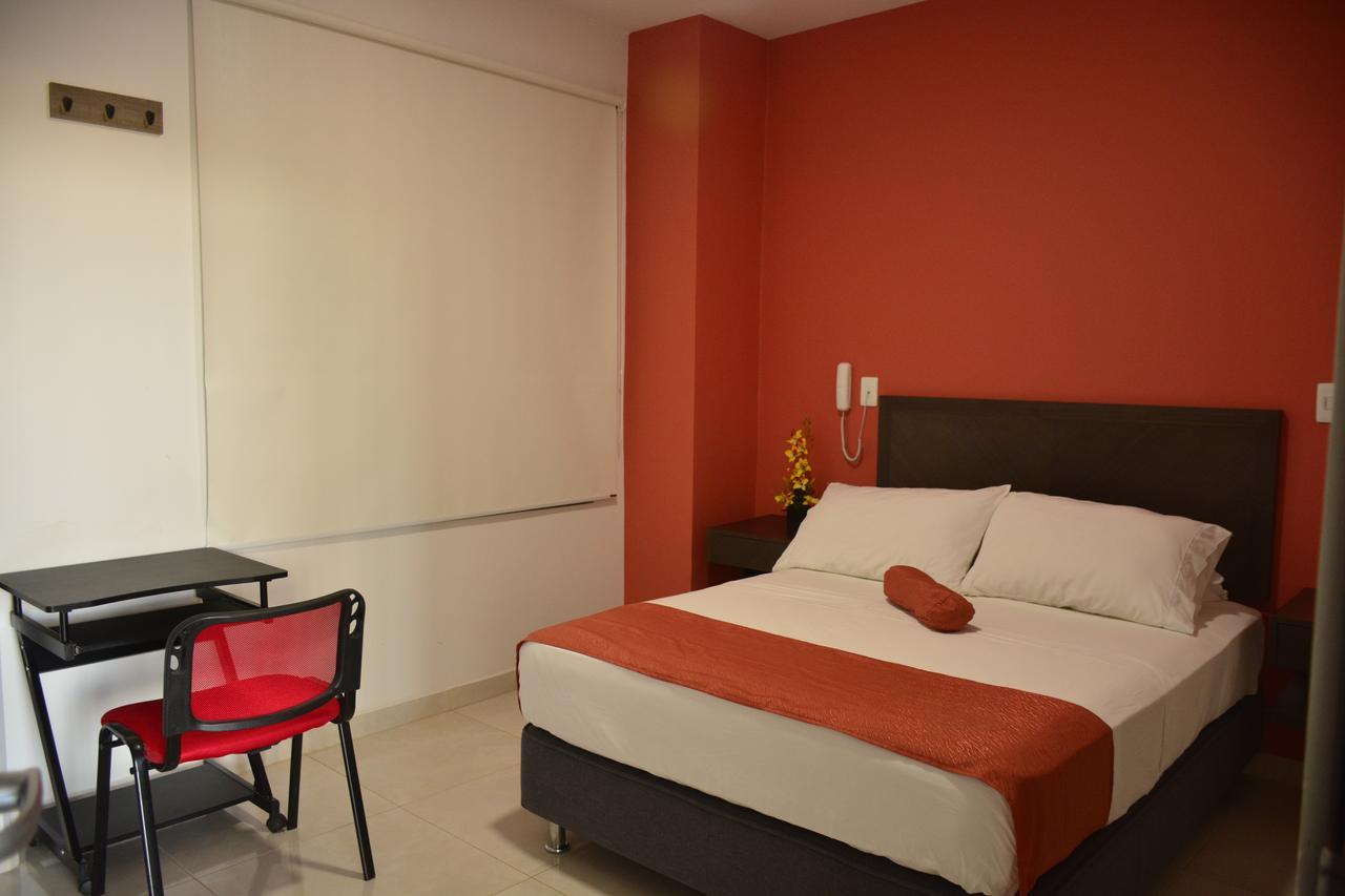 Hotel Confort Ariari Granada  Luaran gambar